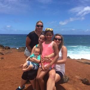 Meet your Posher, Lauren